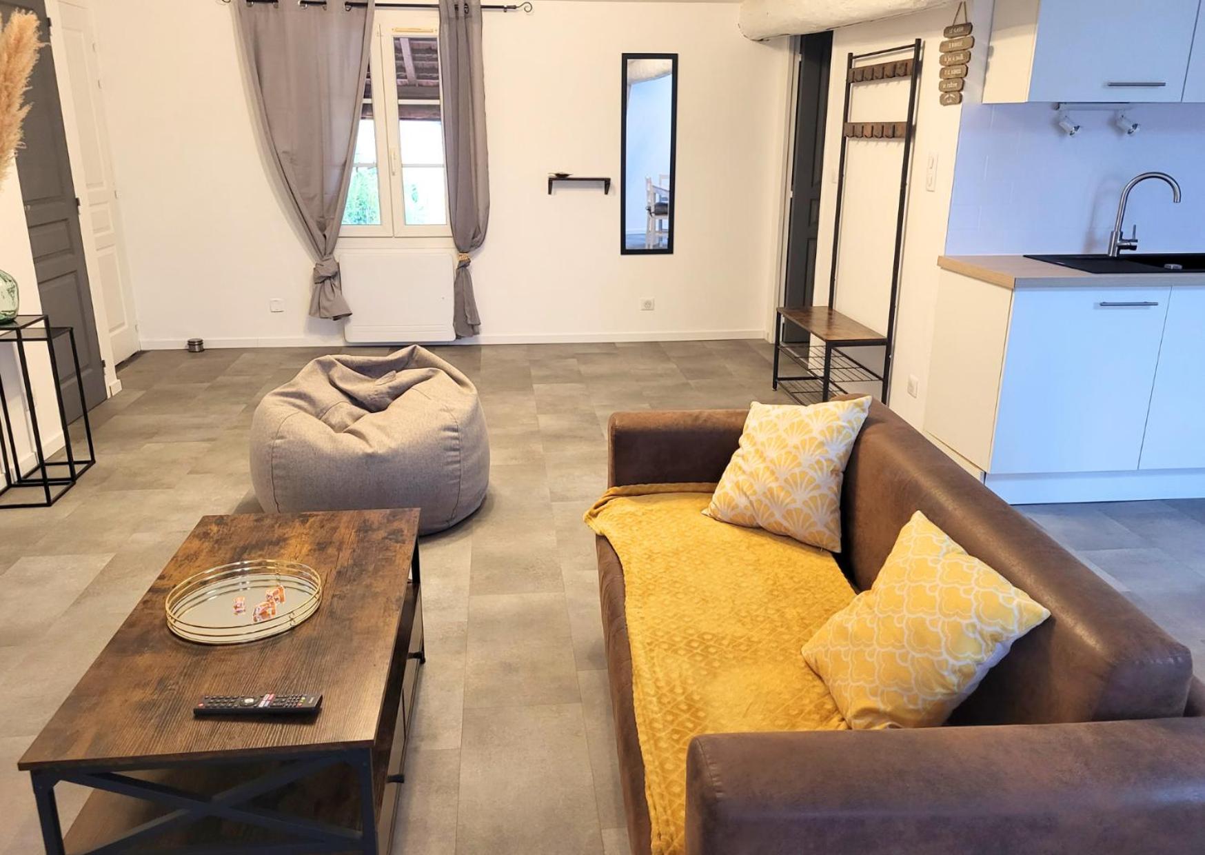 Vitry-le-François La Sweet House Doree Centre Ville Wifi Tout Confort מראה חיצוני תמונה